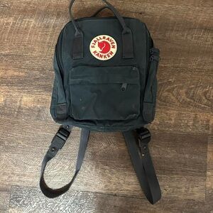 Small Fjallraven kanken backpack